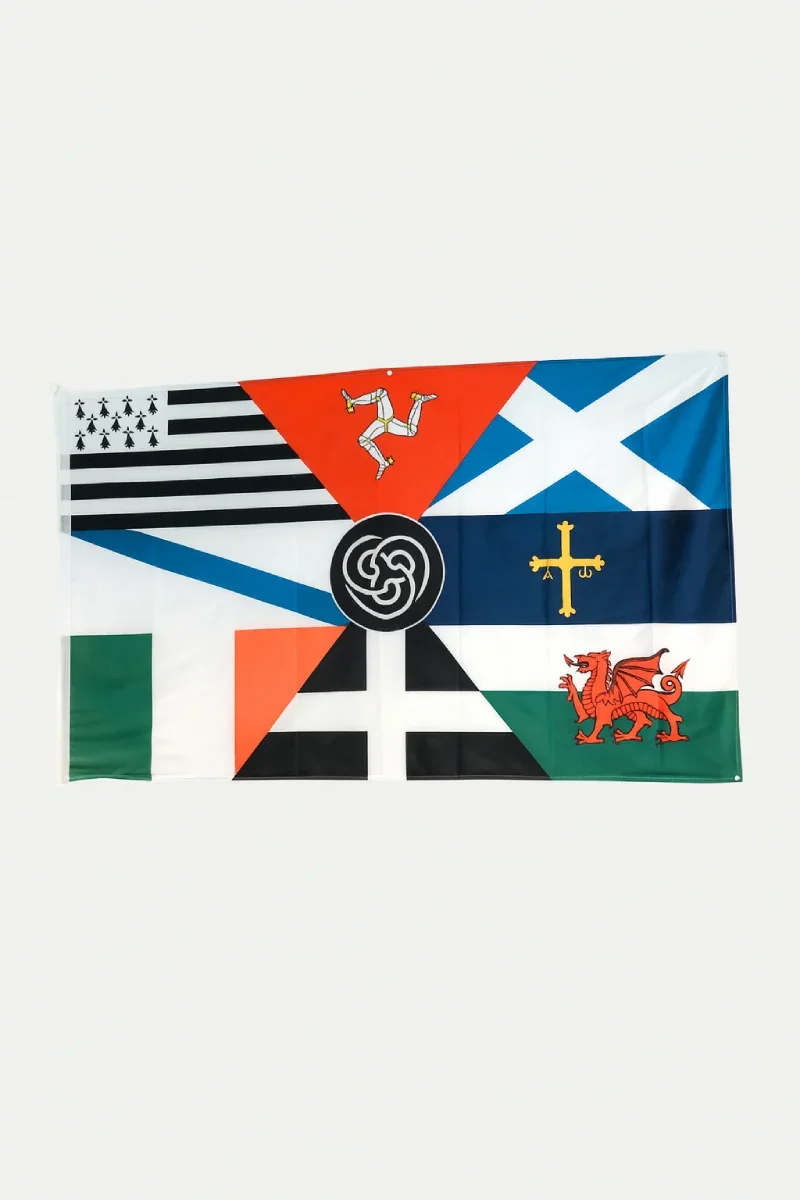Official Drapeau Interceltique First-Class