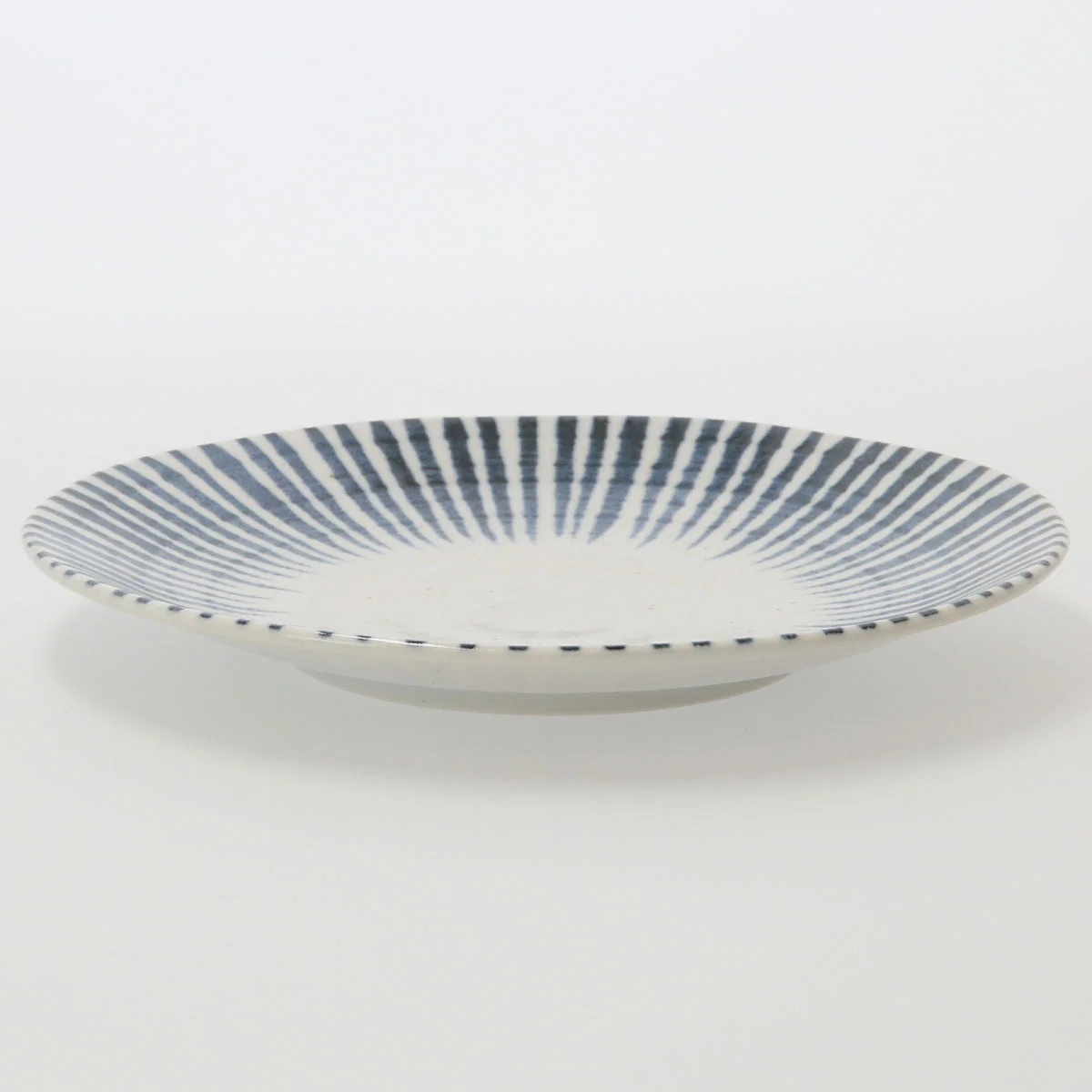 Prestigious ULTRA LIGHT WEIGHT LARGE DISH SOMETOKUSA Recyclable