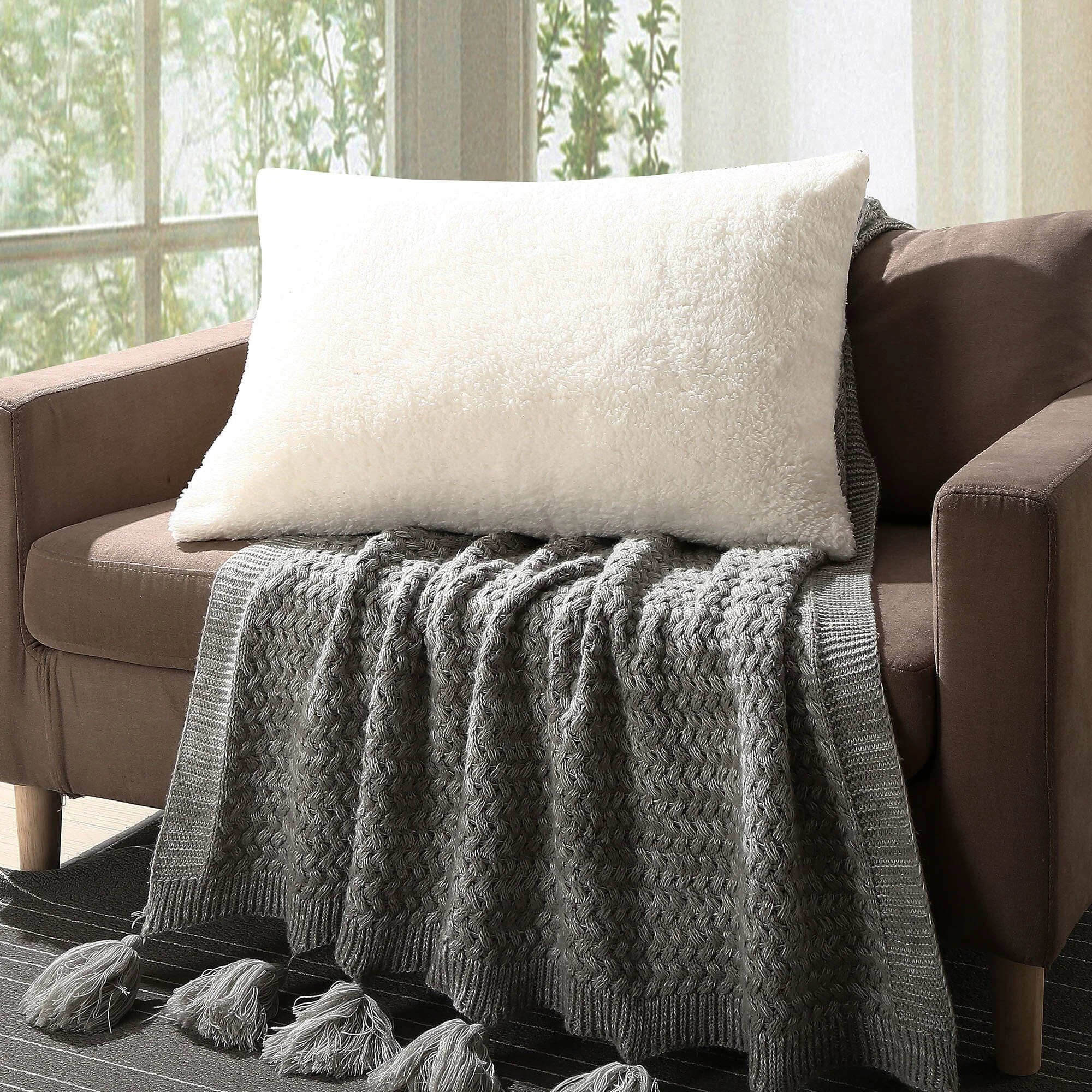 Minimalist Lauren Taylor - Sherpa Pillow Reliable