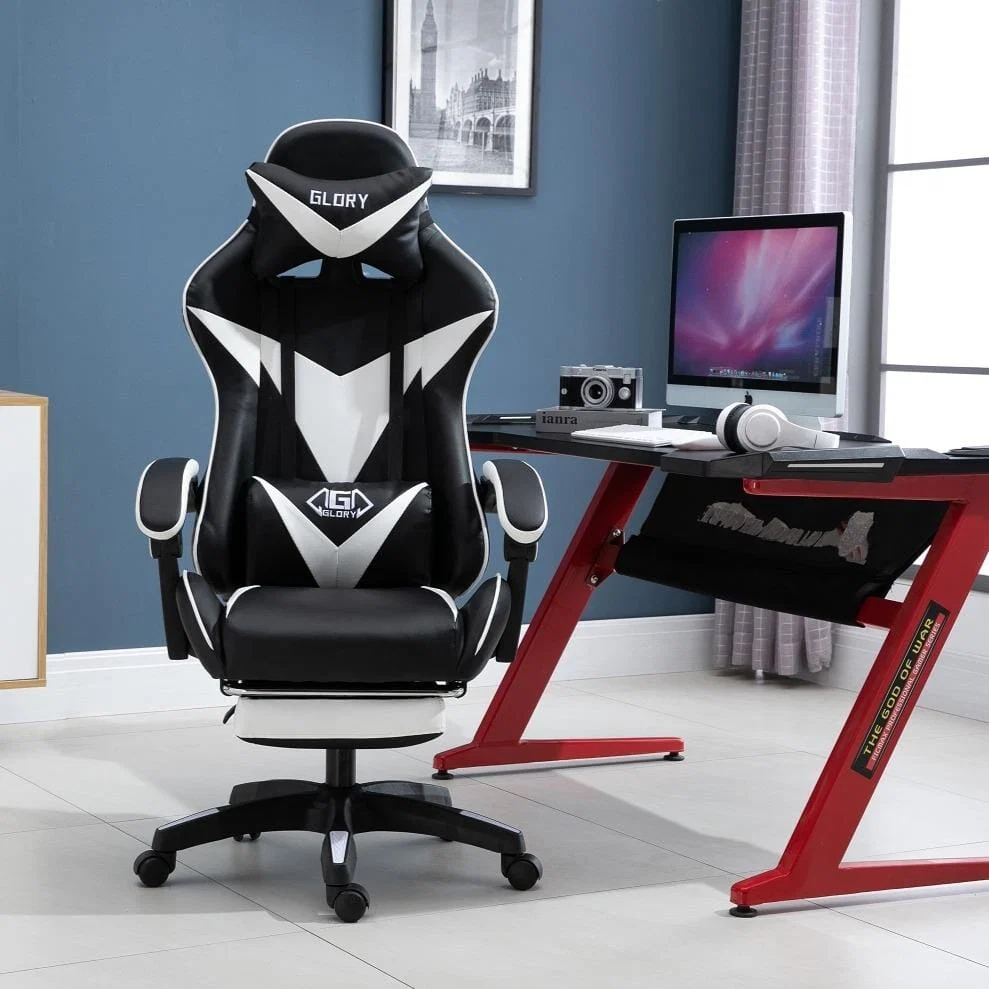 Convenient Office Gaming Chair with retractable footrest Environmentally Friendly