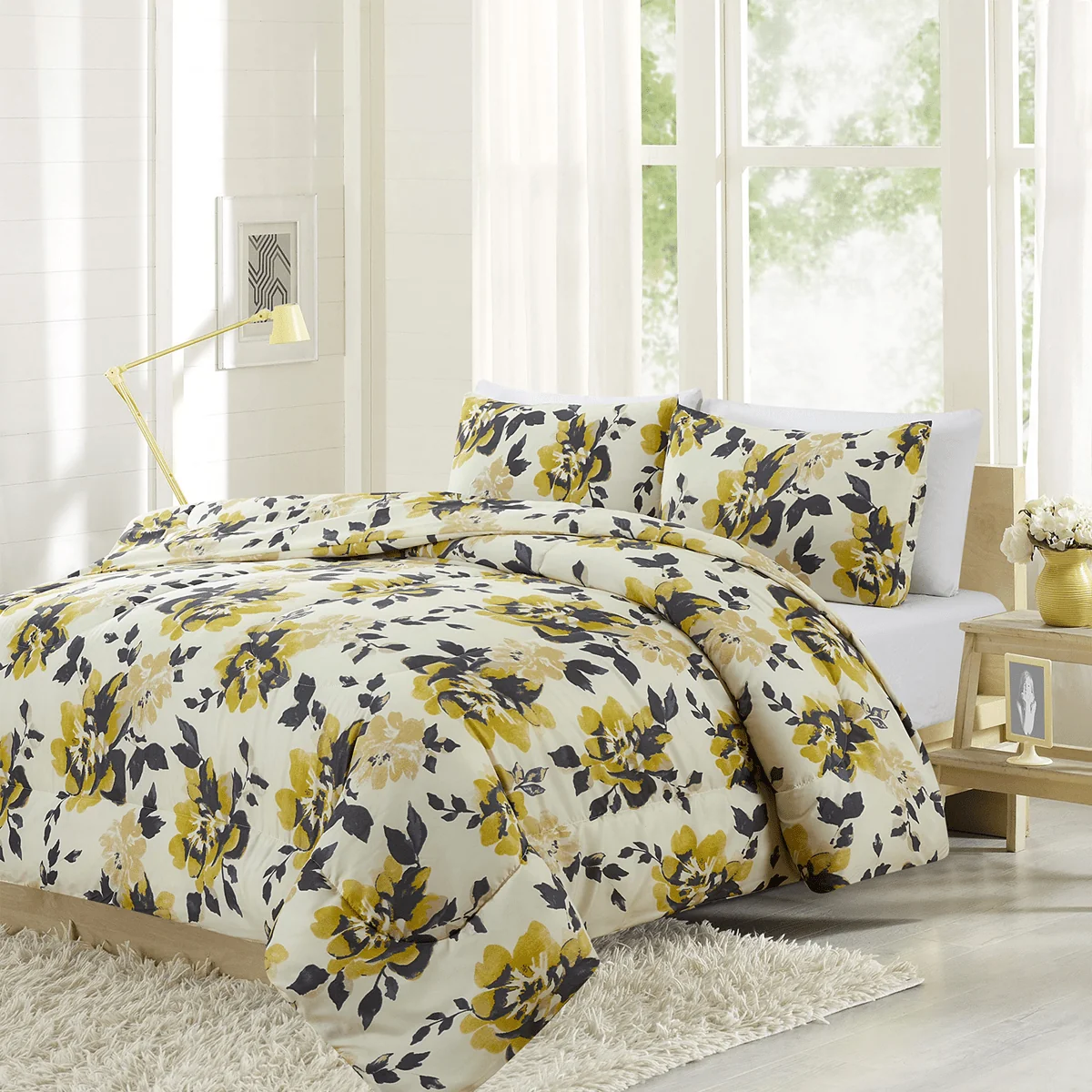 Unique ZINNIA Comforter Set Minimalist