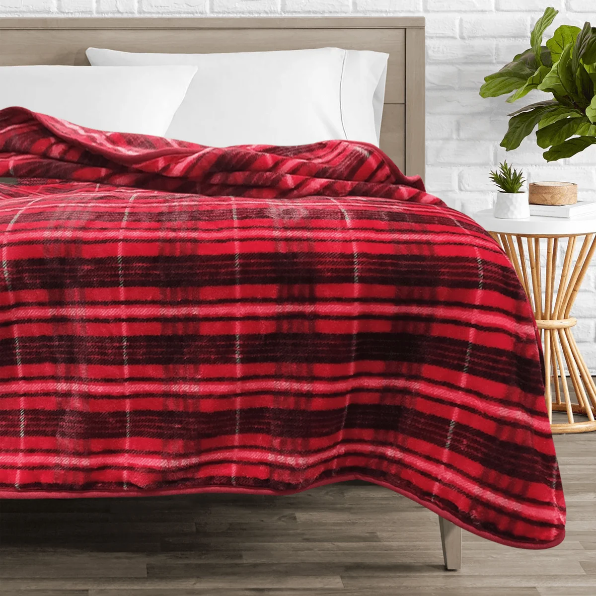 Official Calder Red Plaid Mink Blanket 78x94 Versatile