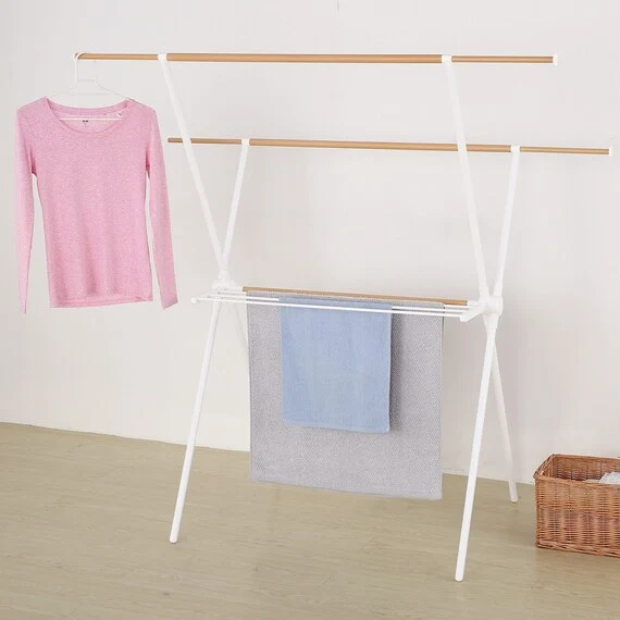 Casual EXTENDABLE DRYING RACK WH DG01X Crafted