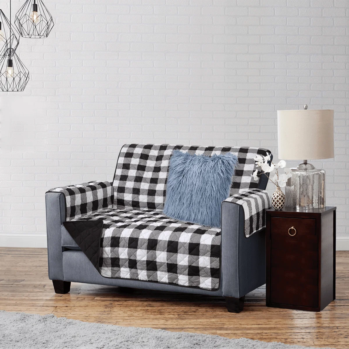 Eco-Friendly Hudson - Reversible Quilted Loveseat Protector - Black Fast