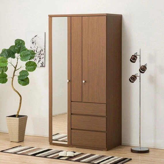 Practical MULTI WARDROBE QUESS T 100MT MBR Responsible