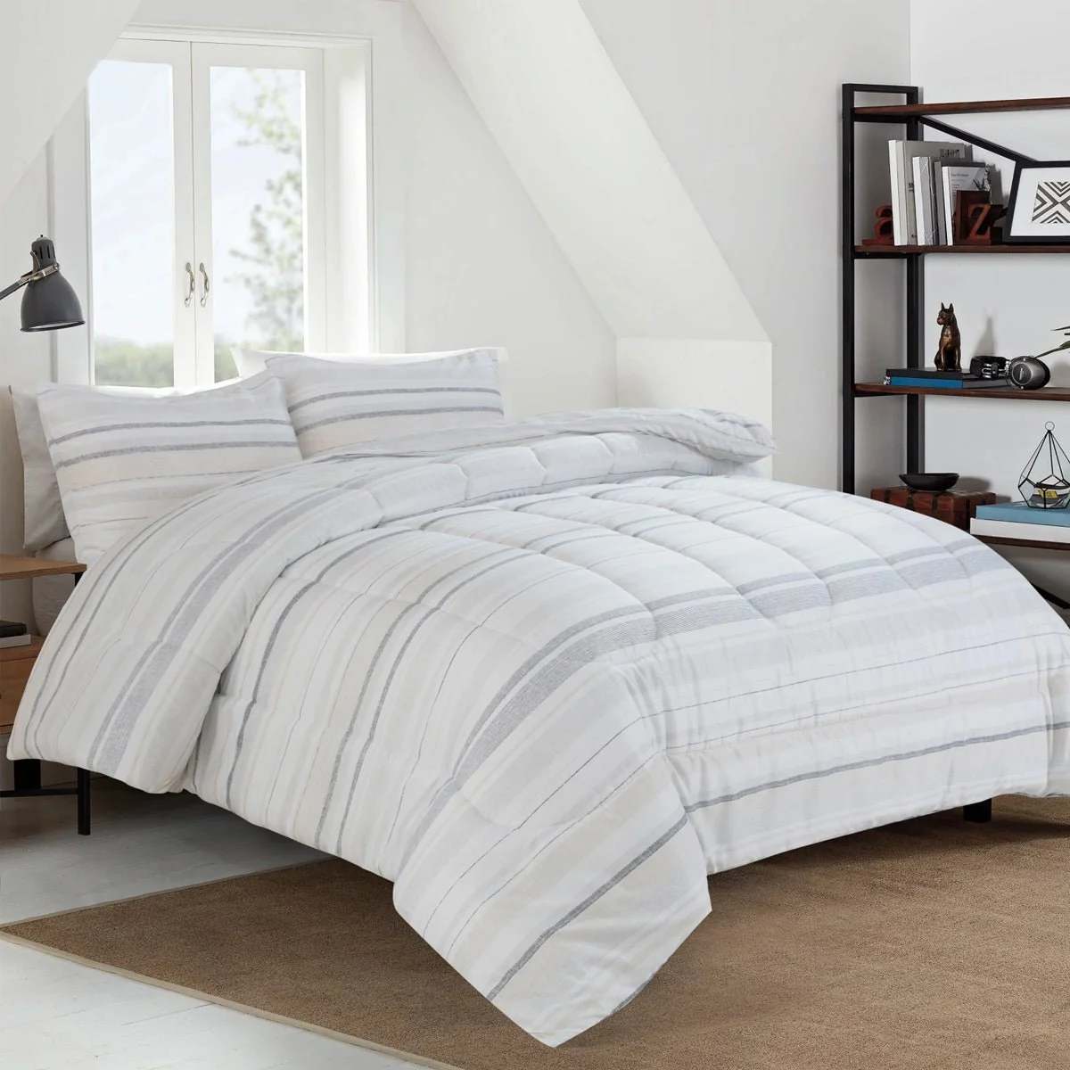 High-End Lauren - Comforter Verified