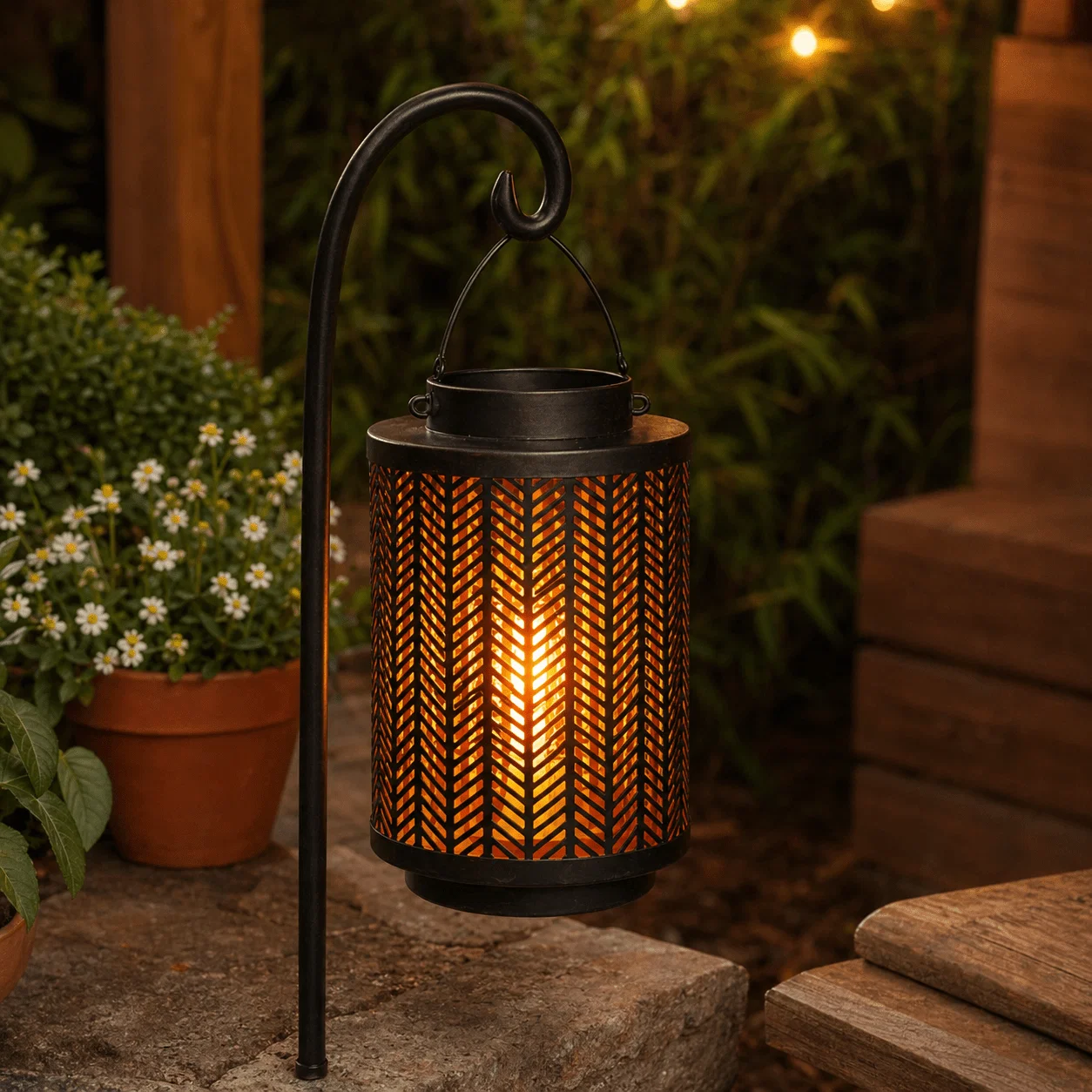 Specialty Metal Filigree Lantern – 24 cm Sophisticated