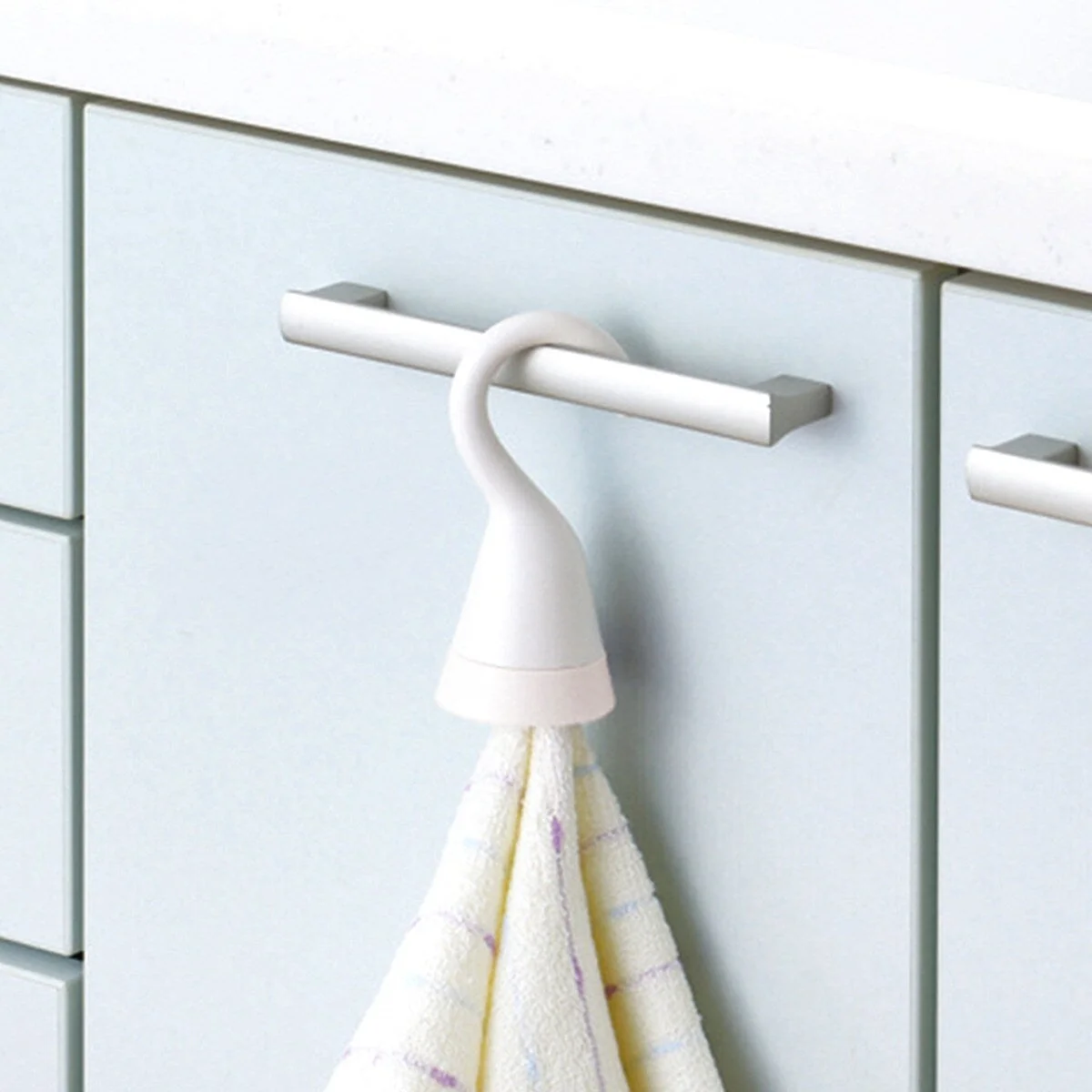 Natural EVERYWHERE TOWEL HOLDER WH Selected