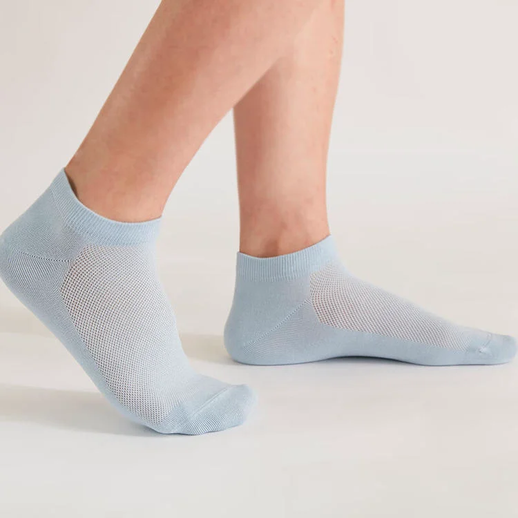 Exclusive MEN SOCKS ANKLE LBL Solid