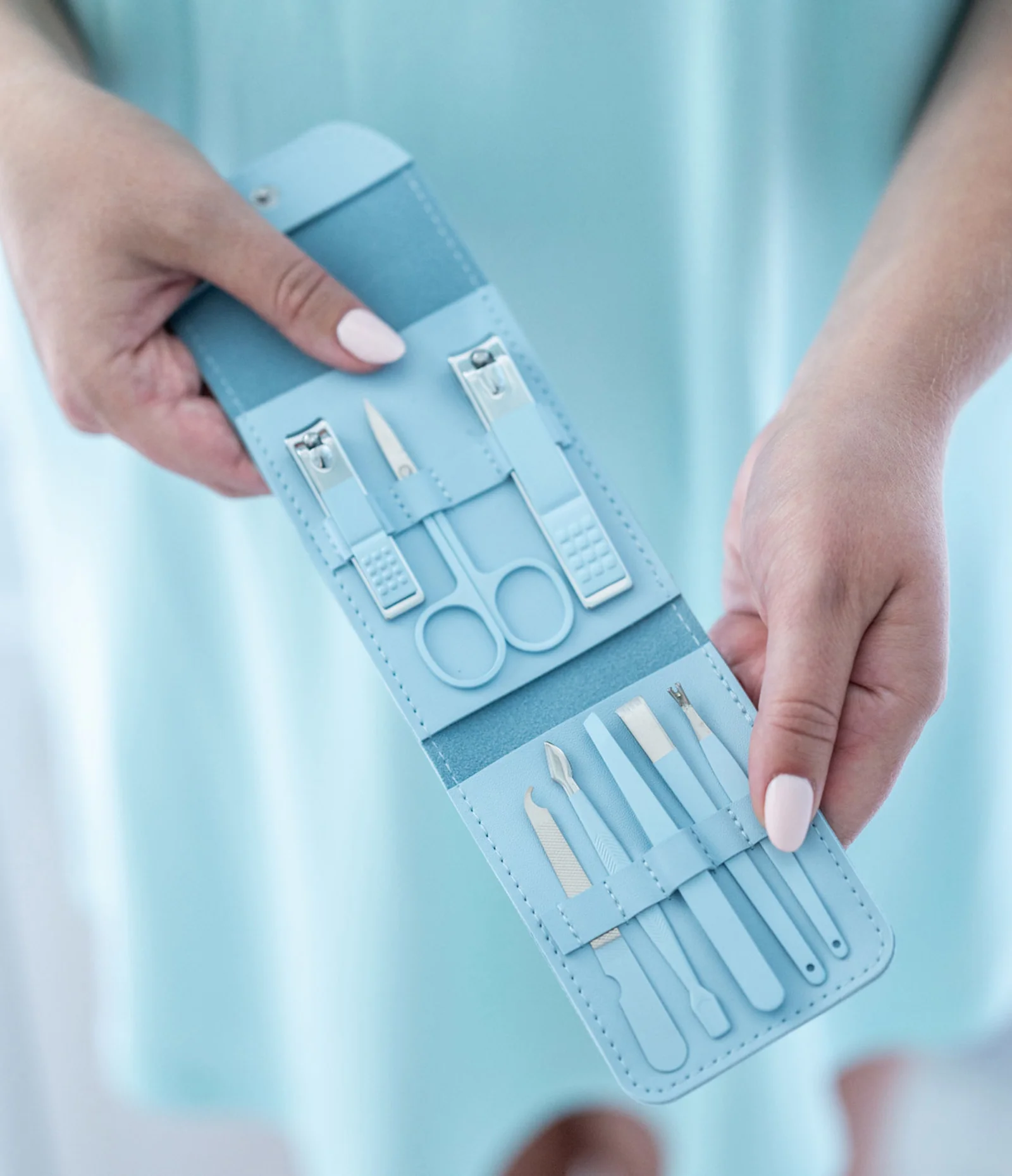 Refined FILE IT AWAY NAIL CARE KIT Selected