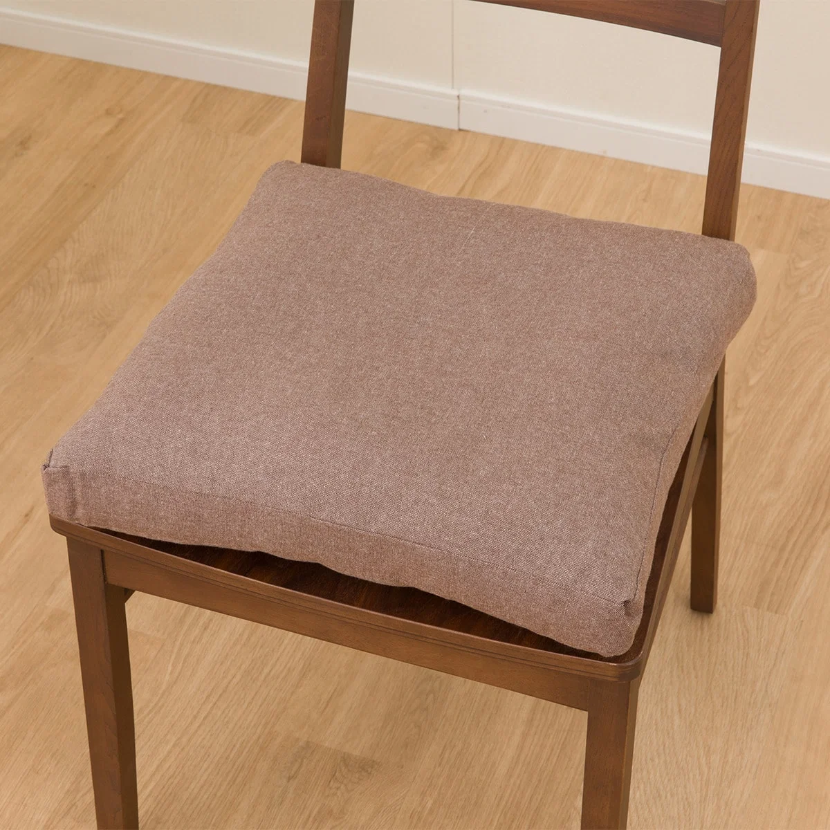 World-Class Home HO001 Square Seat Cushion 45 x 45cm Deep Brown Optimized