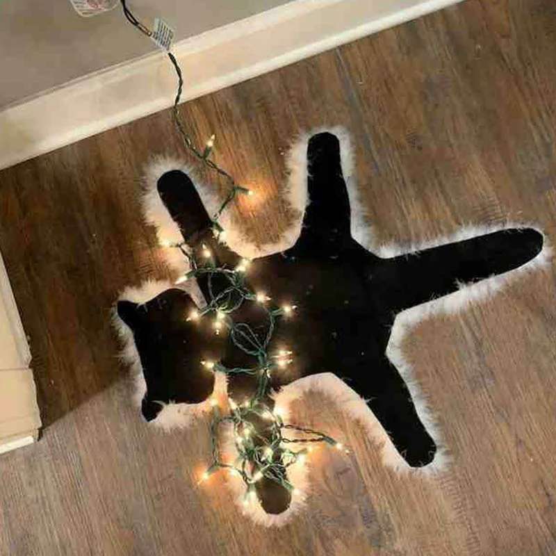 First-Class Ownkoti 🎄🎁 Aunt Bethany 39 s Fried Cat Decorative Fur Trimmed Rug in National Lampoon s Christmas Vacation Traditional