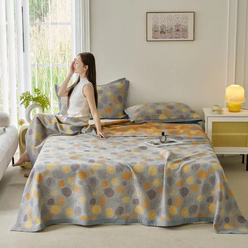 High-Quality Ownkoti Cotton Gauze Jacquard Leaf Reversible Quilt Environmentally Friendly