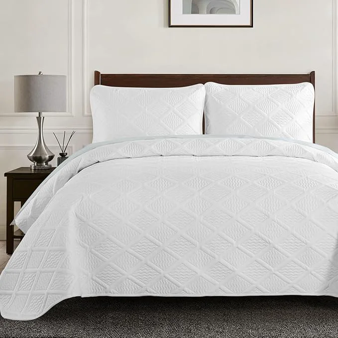 Solid Yiran White Quilt Set King Size Fall Bedspreads Embossed Diamond Pattern 3 Piece Soft Microfiber Coverlet for All Season with 2 Pillow Shams King 106x96 Inch Crafted