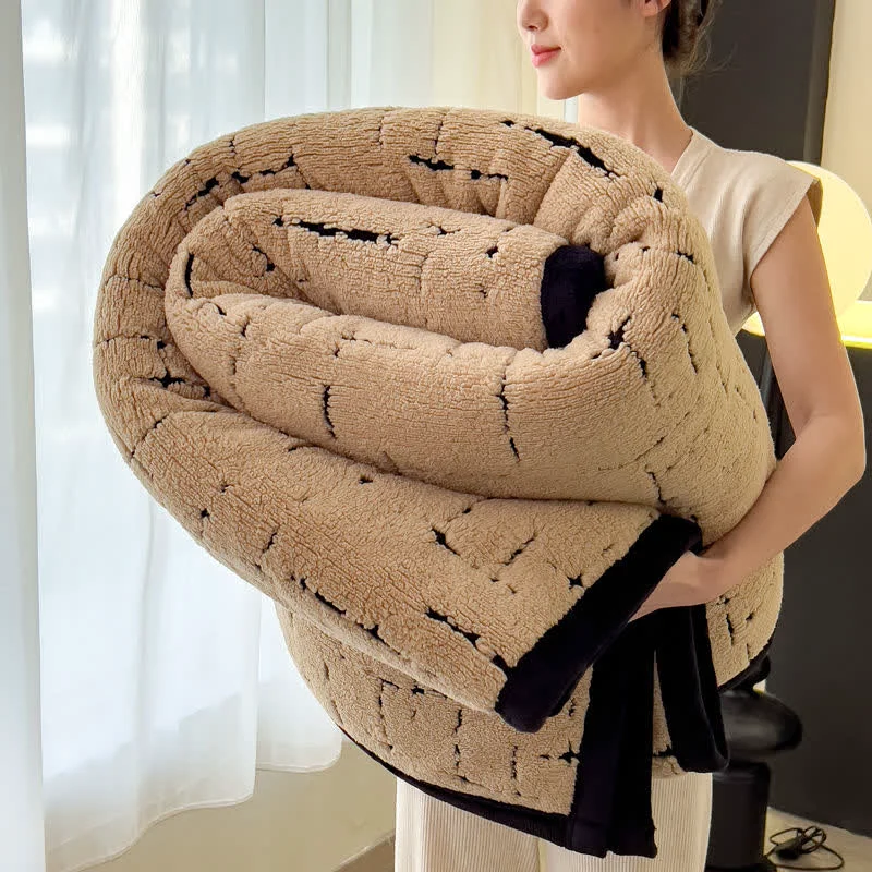 High-Quality Ownkoti Simple Modern Plush Throw Blanket Refined