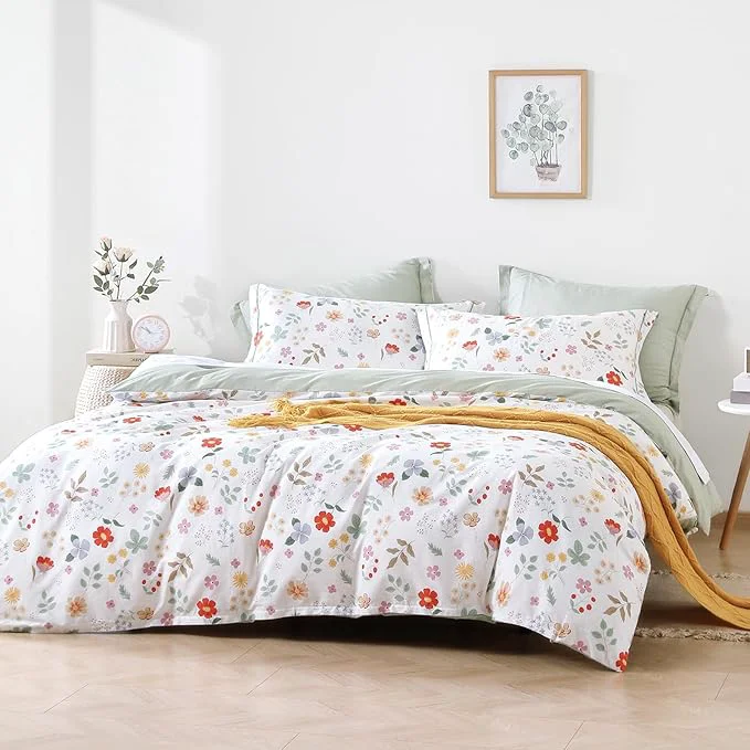 Original Botanical Cotton Comforter Twin Size 2Pcs - Colorful Flowers Berries and Leaves on White Chevron Sage Green Back Lightweight Bedding Sets with Soft Fill 1 Comfoter 1 Pillowcase First-Class