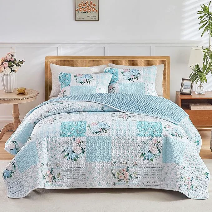 Eco-Friendly Joyreap 3 Pieces Floral Patchwork Quilt Set California King 102x114 inches- Blue n White Flowers Design Smooth Soft Microfiber Quilt Bedspread Bed Cover for All Season Green