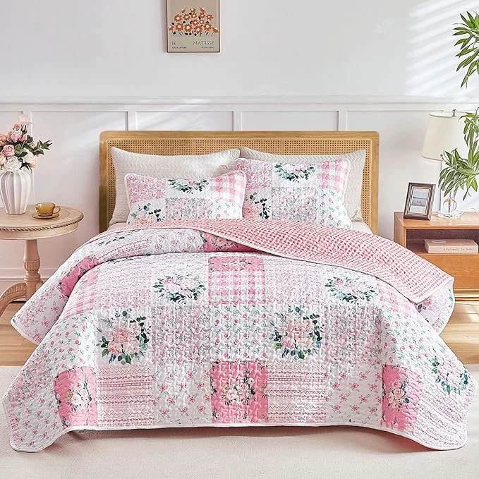 Versatile Joyreap 3 Pieces Floral Patchwork Quilt Set King Pink n White Flowers Design Soft n Cozy Microfiber Quilt Bedspread Bed Cover for All Season 1 Quilt and 2 Pillow Shams- 102x90 inches Dependable