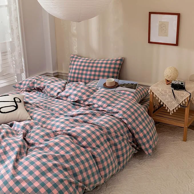 Healthy Queen Comforter Set Modern Style Checkered Pattern Comforter Purple Pink Plaid Bedding Comforter Lightweight Fluffy Soft Boho Grid Bedding Geometric Plaid Comforter Set Queen with 2 Pillowcases Functional