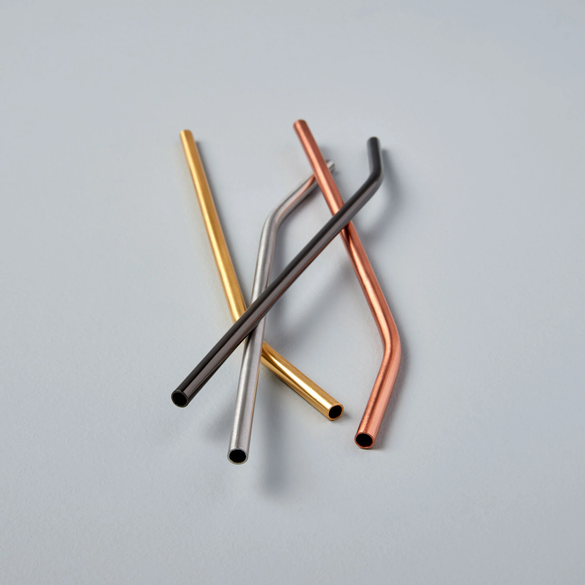 Effective Matte Metallic Stainless Bent Straws Set of 4 Relaxed