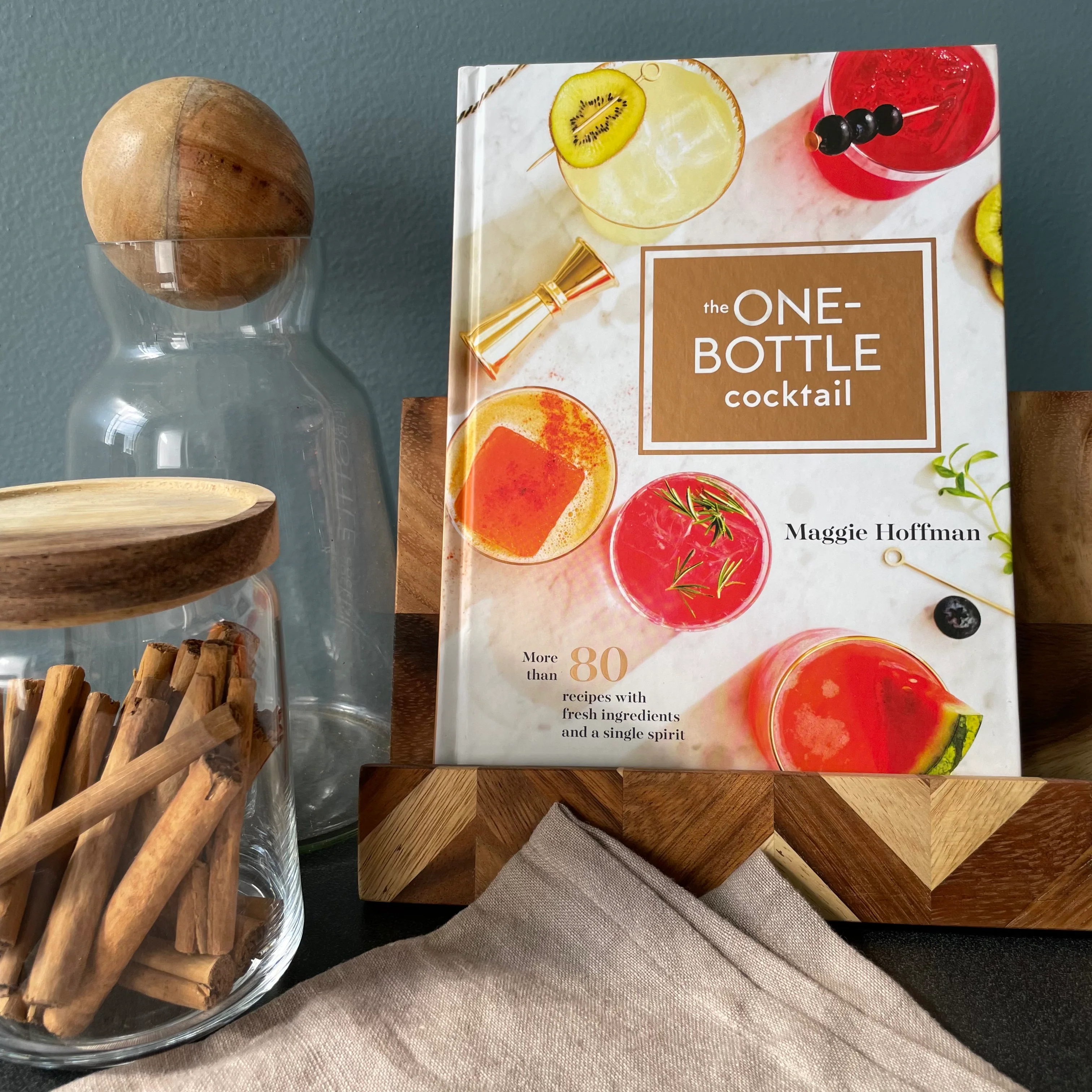 Minimalist The One-Bottle Cocktail By Maggie Hoffman Pure
