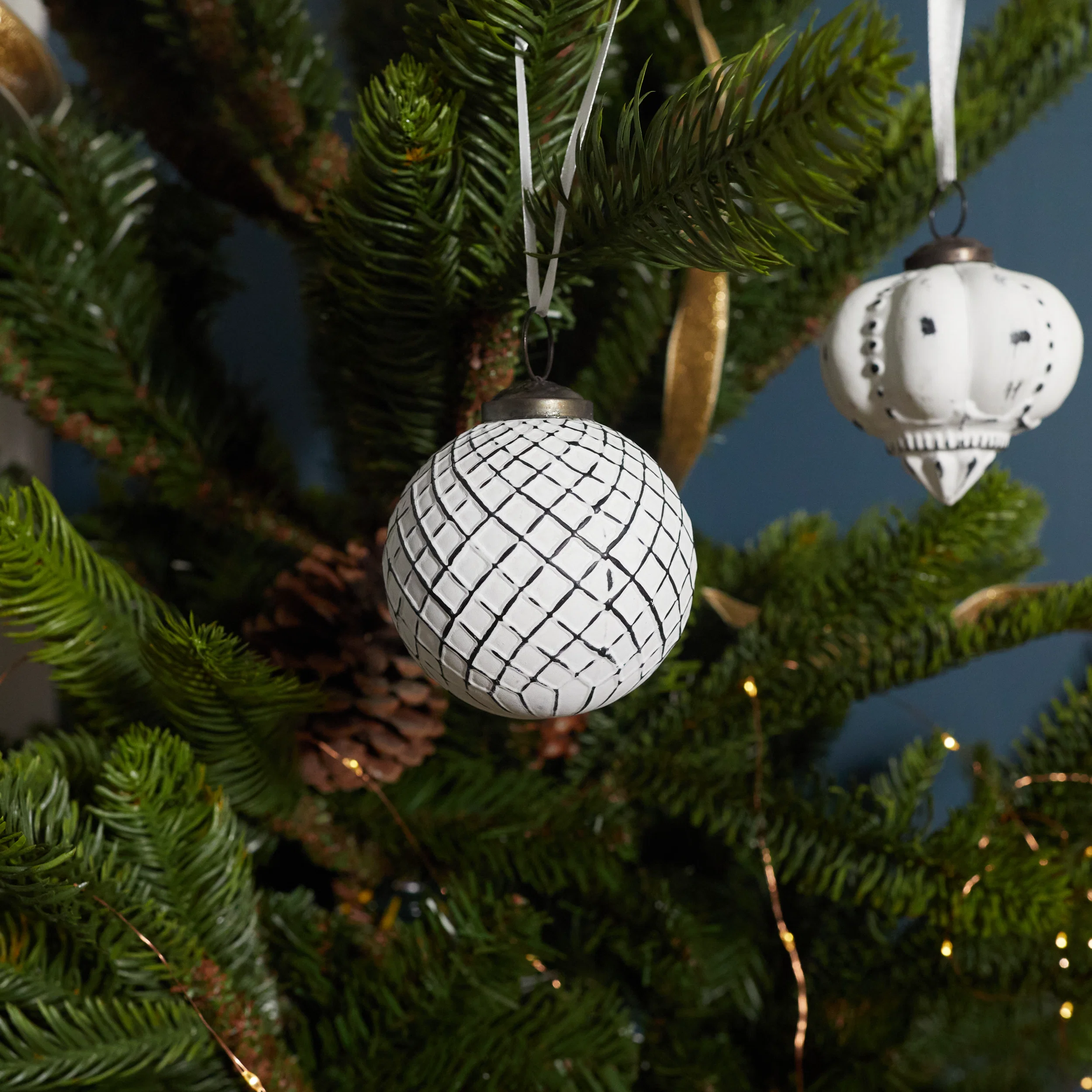 High-Grade Breckenridge Ornament Arendel Premium Material