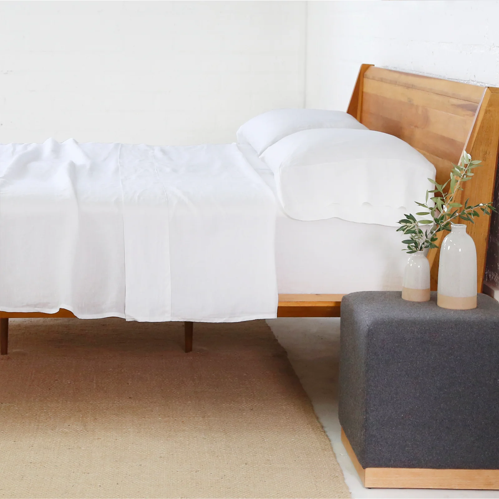 Elegant Belgian Linen Queen Sheet Set White Top-Quality