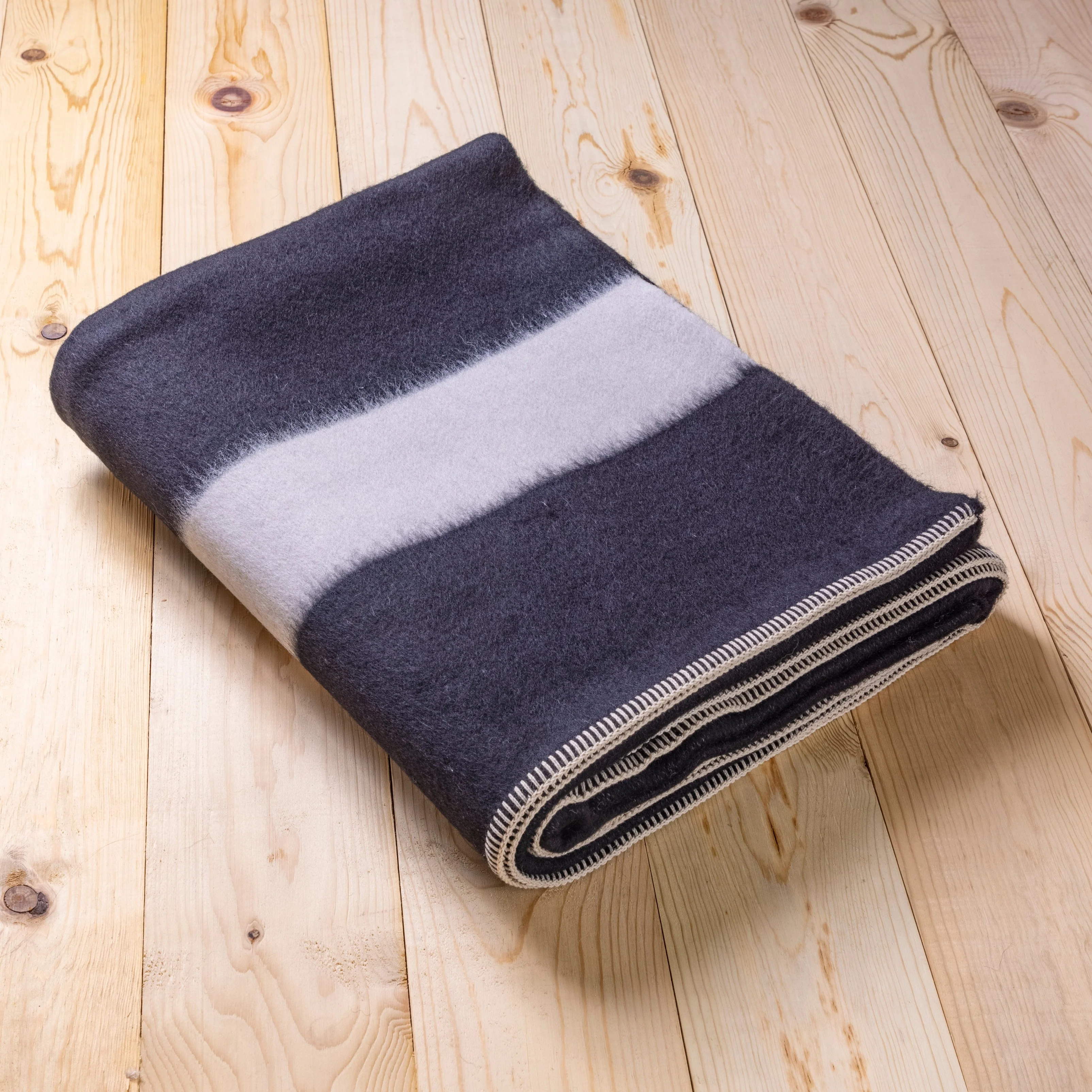 Contemporary Siempre Blanket Black with Ivory Stripe Selected