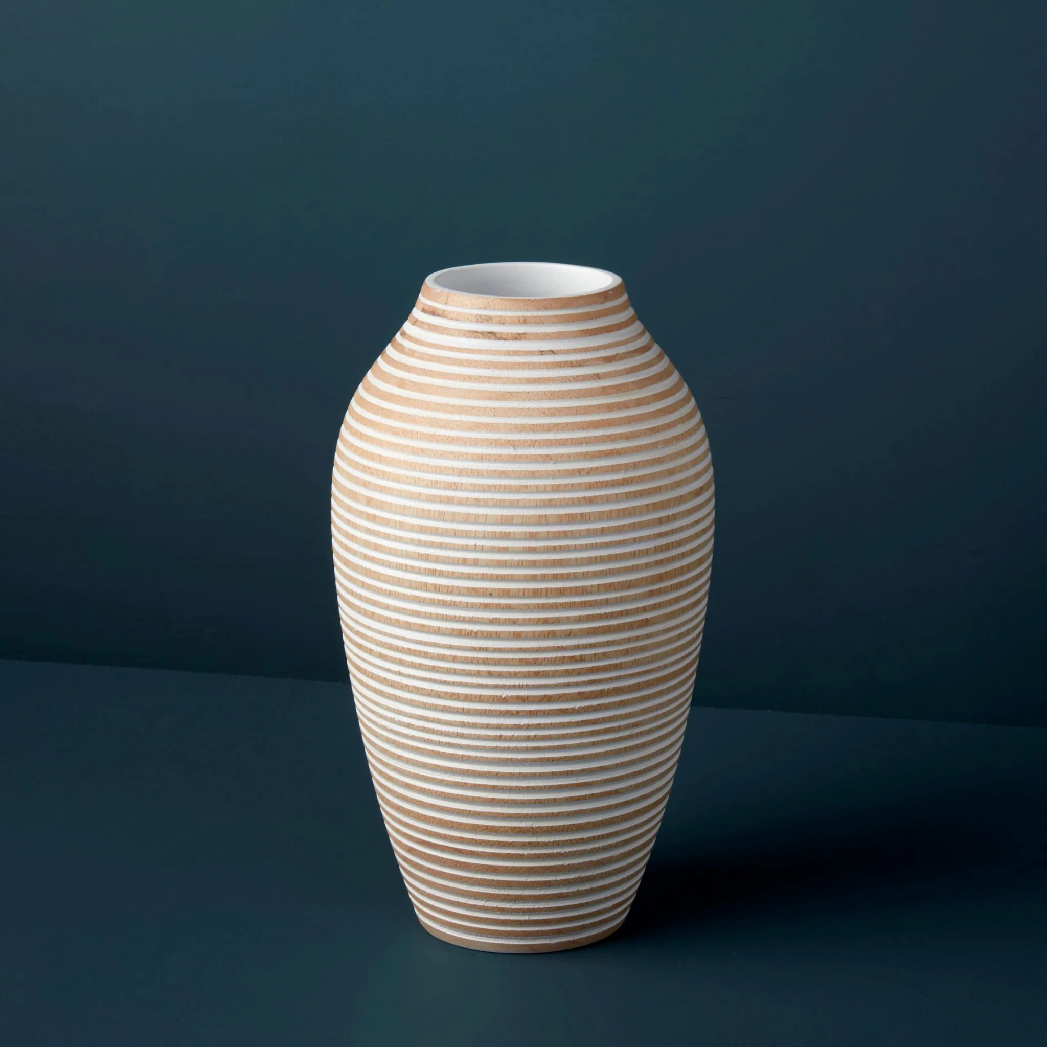 Trendy White Striped Kiln Mango Wood Classic Vase Powerful
