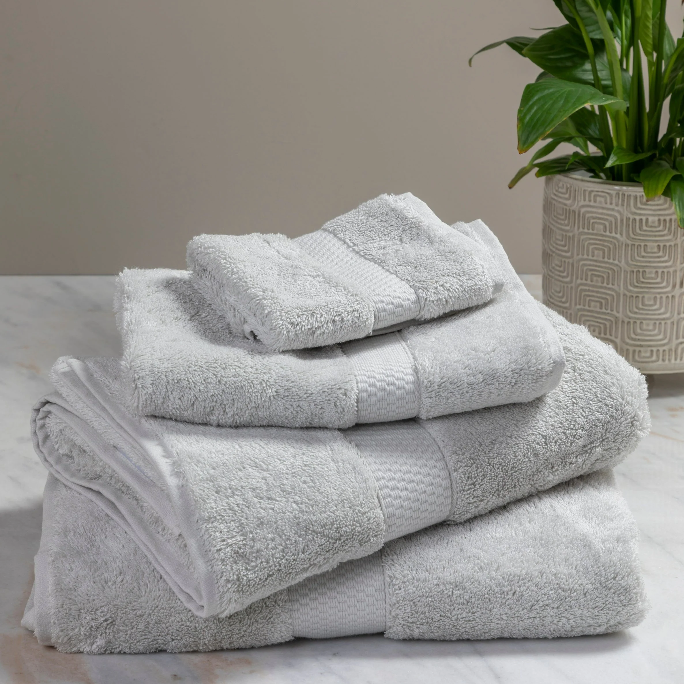 Stylish City Washcloth Pearl Unique