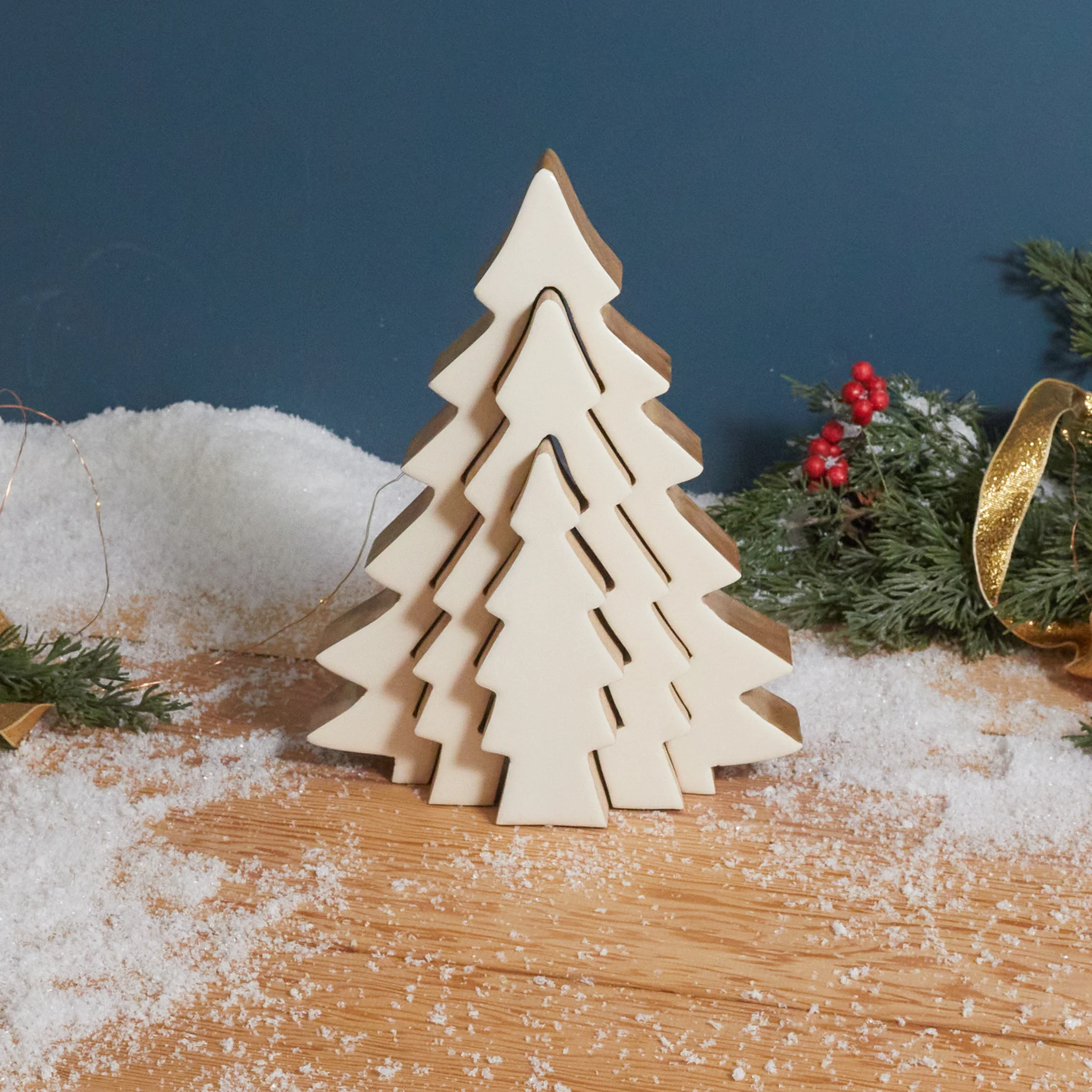 Reliable Mango Wood amp Enamel Pop-Out Tree Relaxed