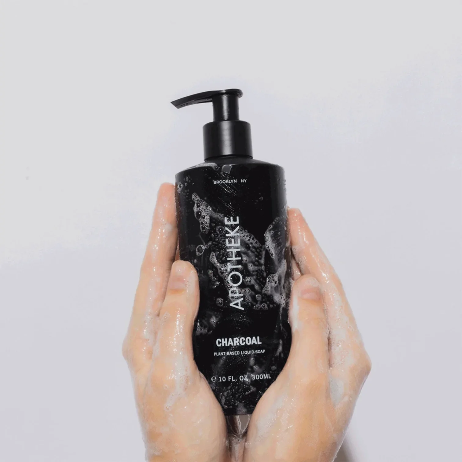 Recyclable Apotheke Liquid Soap Charcoal Organic