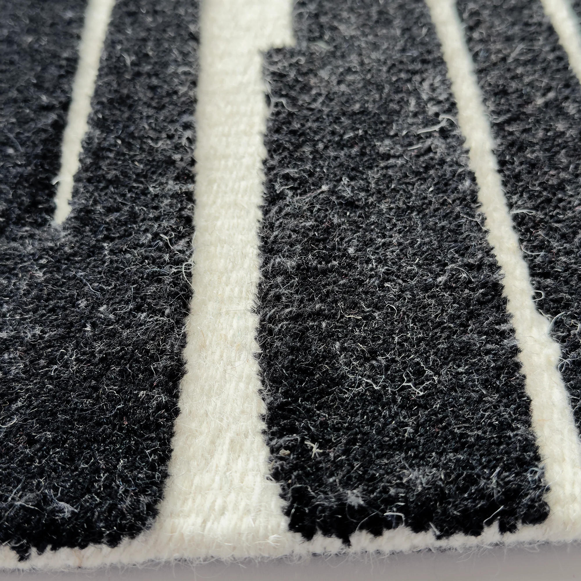 Genuine Mason Basalt Rug Professional