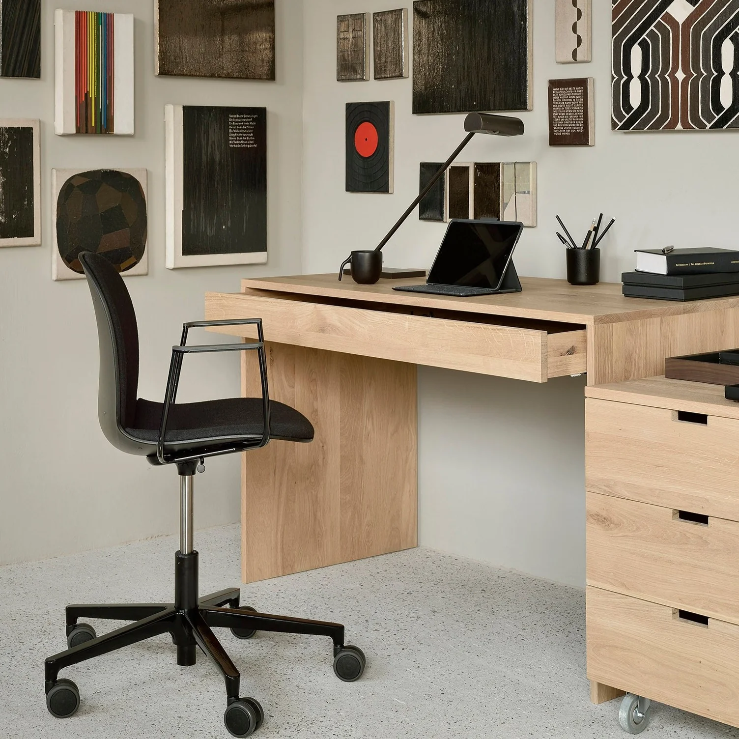 Environmentally Friendly Wave Solid Oak Desk Trendy