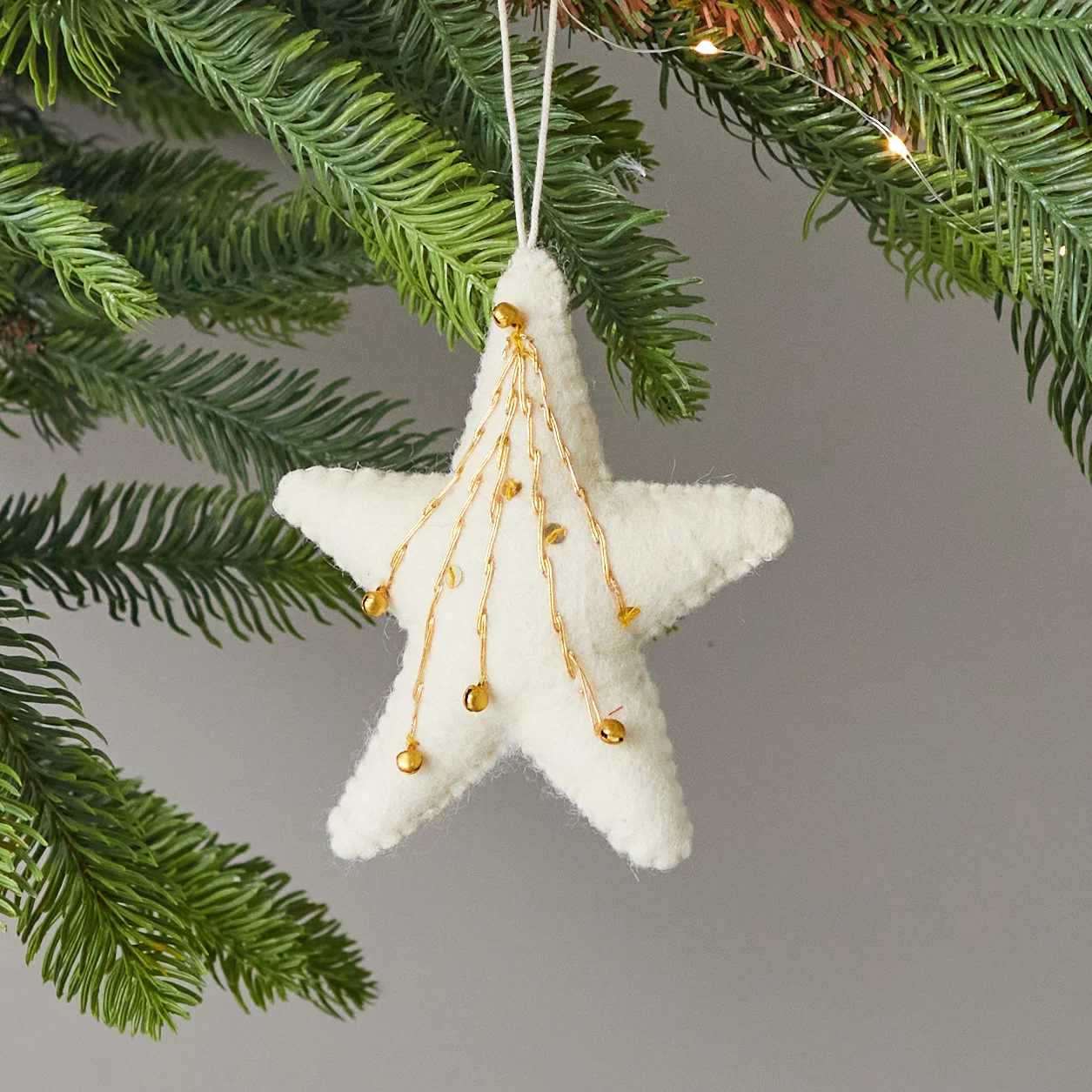 Carefully Designed Wool Felt Star Ornament High-Grade