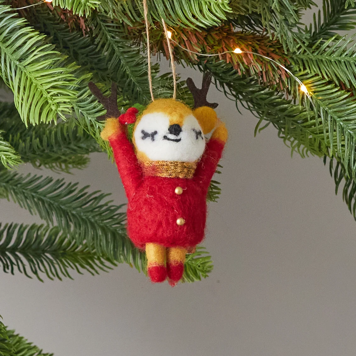 Long-Lasting Felt Cheerful Reindeer Ornament Powerful