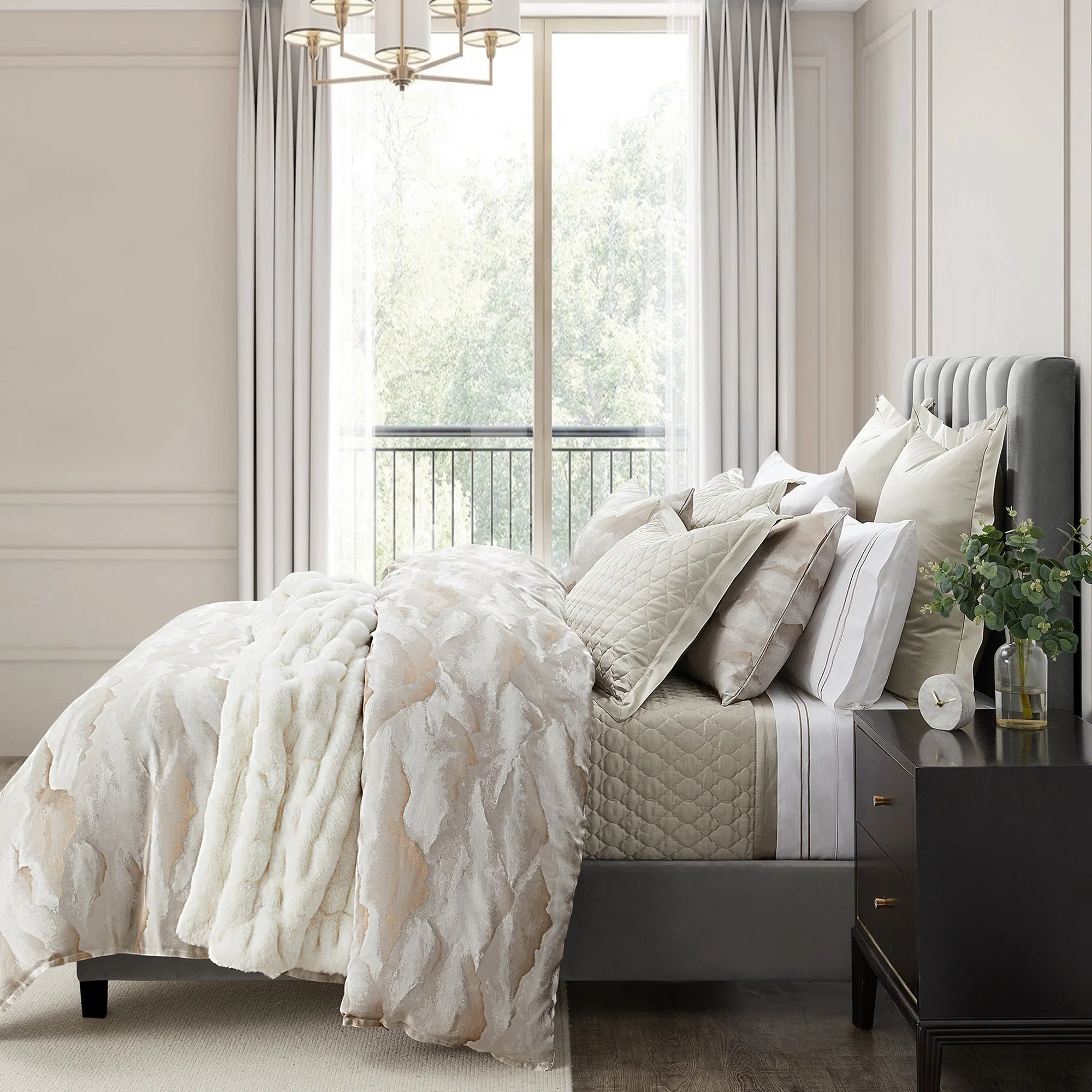 Official Serenity Modern Jacquard Comforter Set 3 Pc Genuine