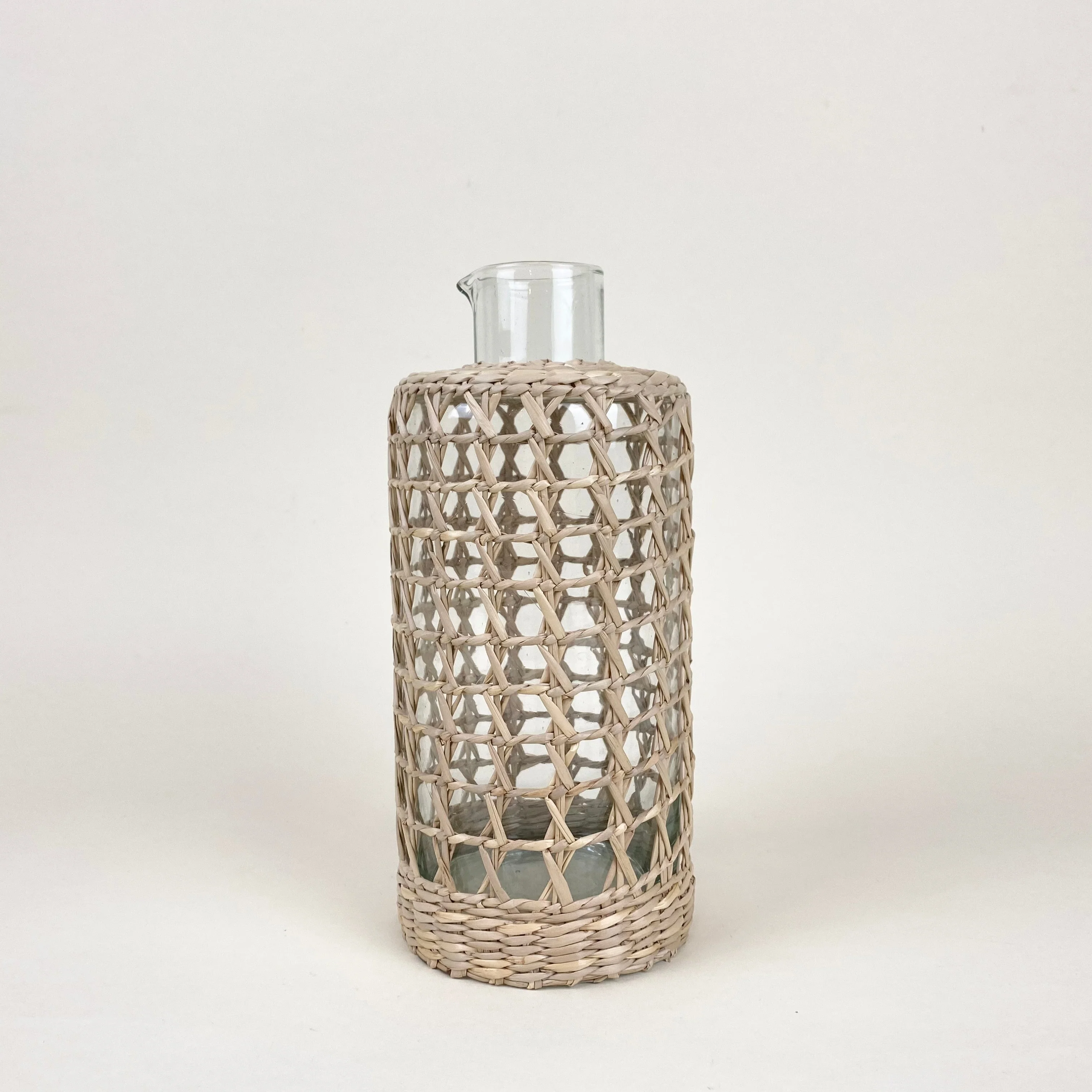 Specialty Seagrass Large Cage Carafe Healthy