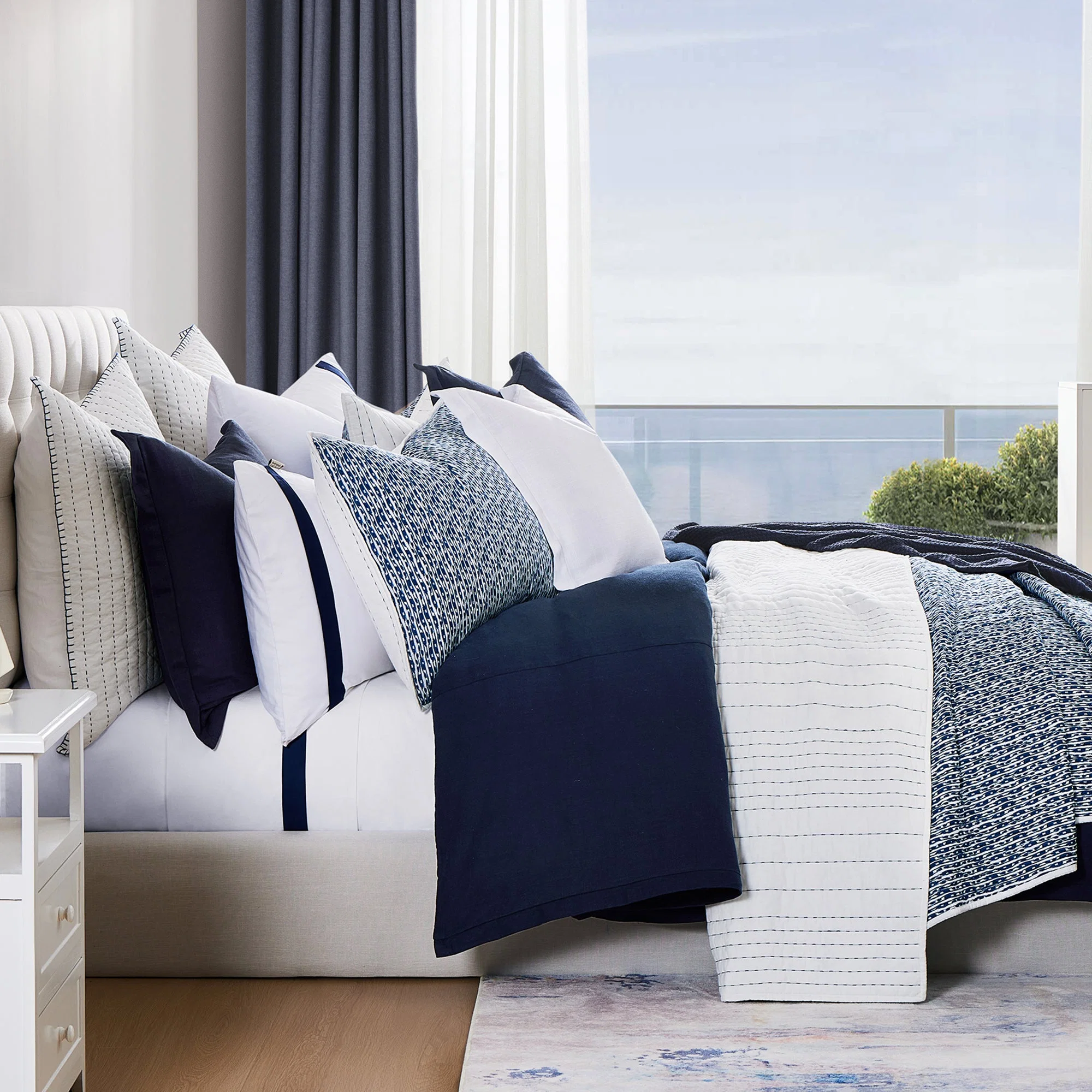 Refined Staccato Reversible Quilt Set 2 Pc Premium Material