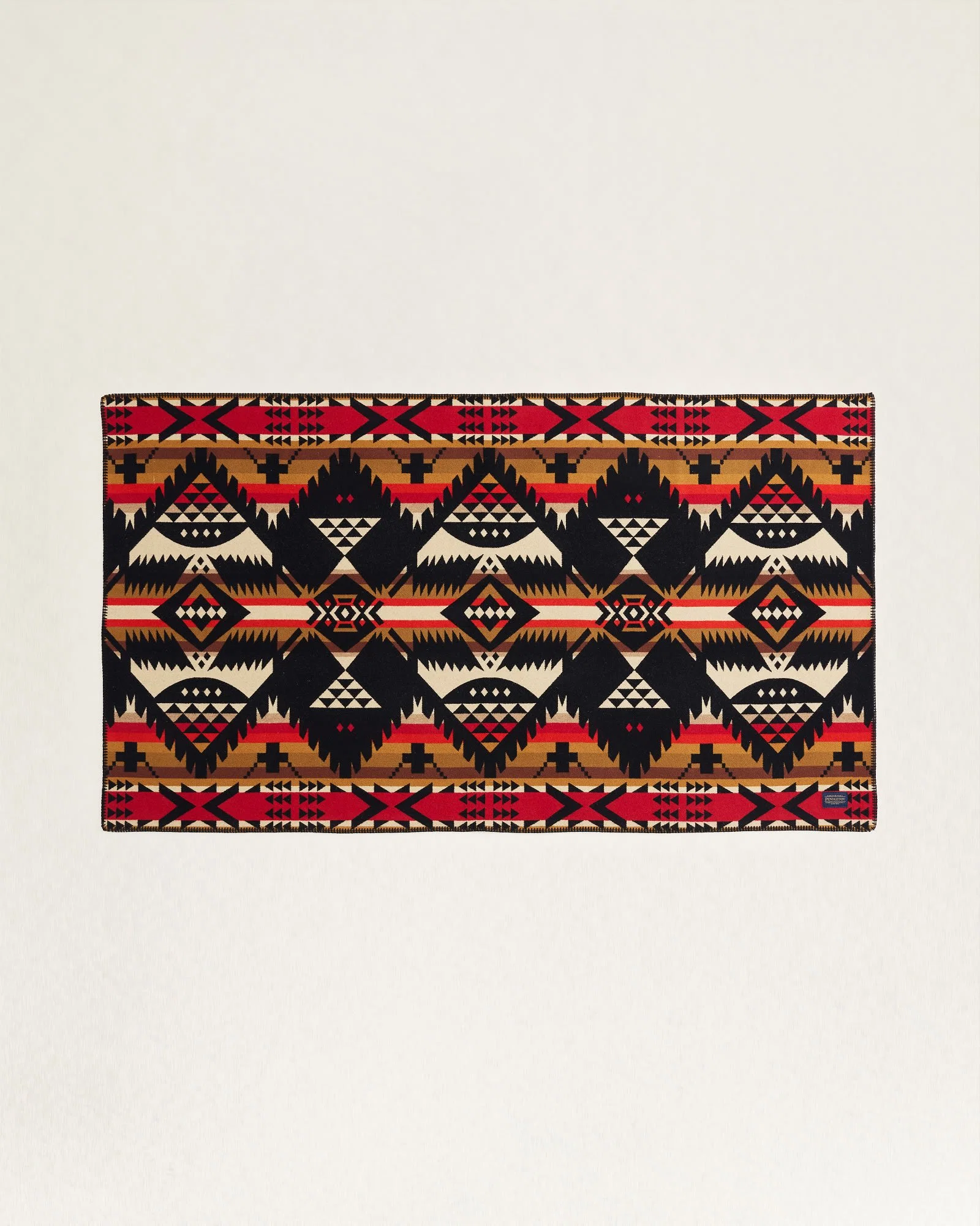High-Grade Nehalem Saddle Blanket Black Clean