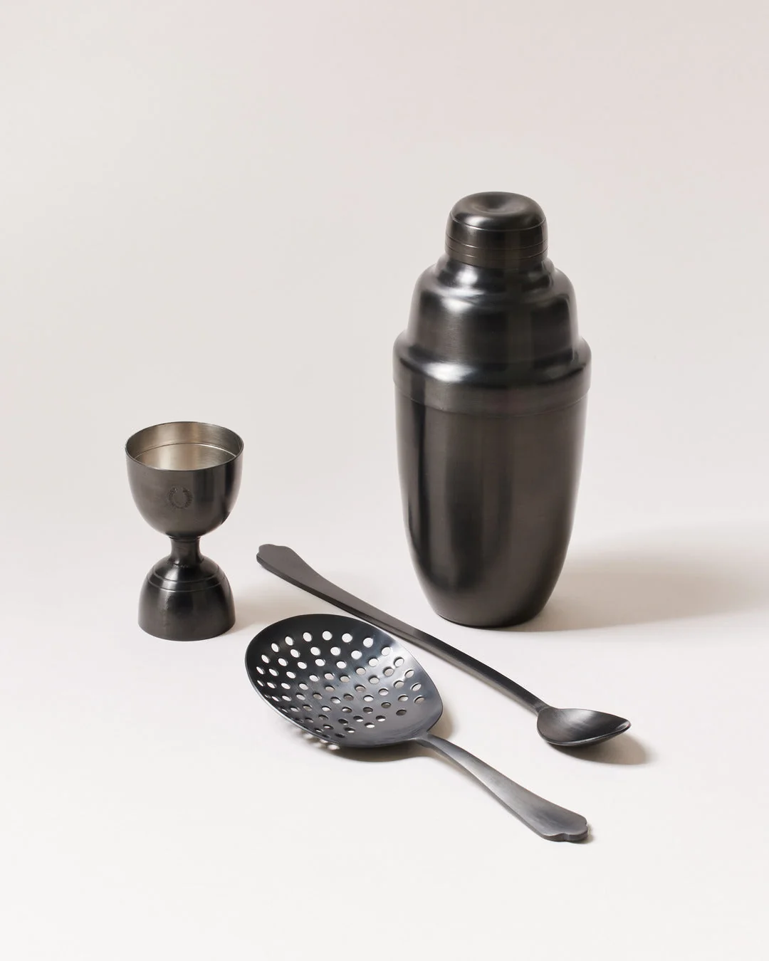 Quality Essex Barware - Brushed Onyx Refined