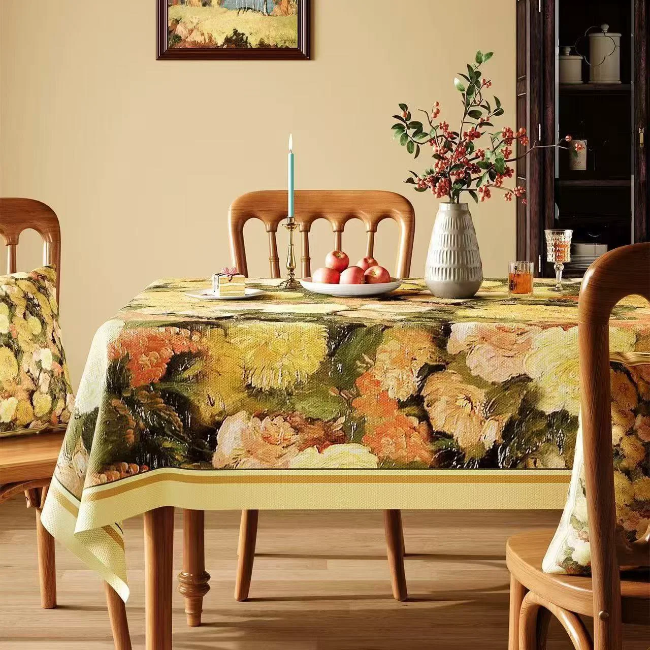 Smart Ownkoti Elegant Painterly Floral Print Tablecloth Selected