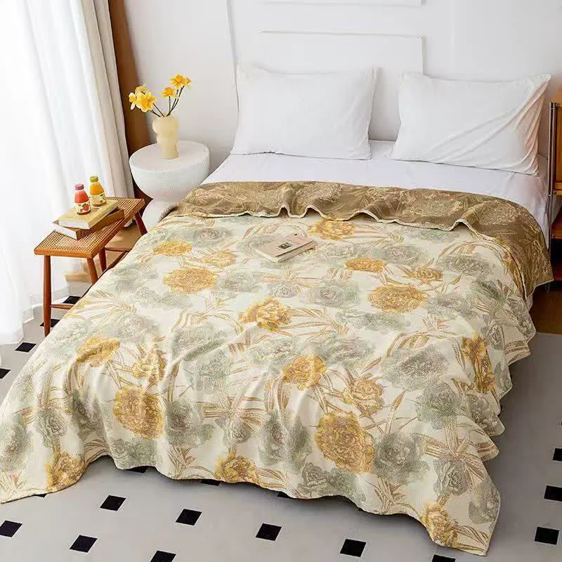 Organic Ownkoti Retro Botanical Cotton Gauze Quilt Selected