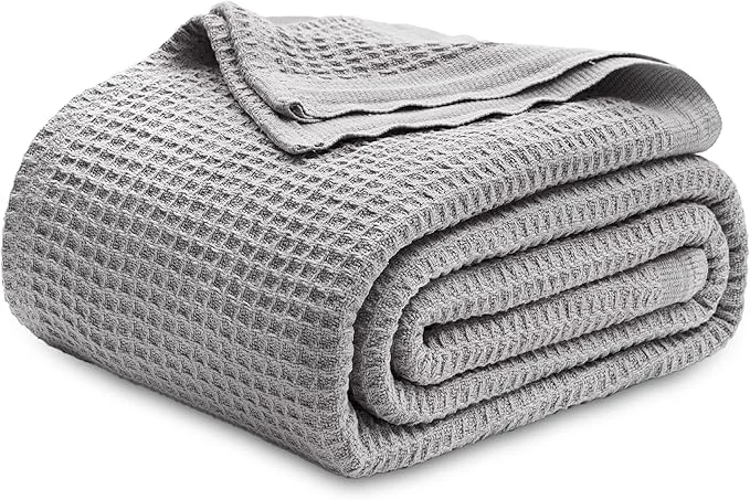 Green Bedsure Gentlesoft Cotton Blanket Queen Size for Bed - Cooling Breathable and Soft for Spring Summer Thick Cozy Waffle Weave Blanket Gifts for Women Grey 90x90 Inches Luxury