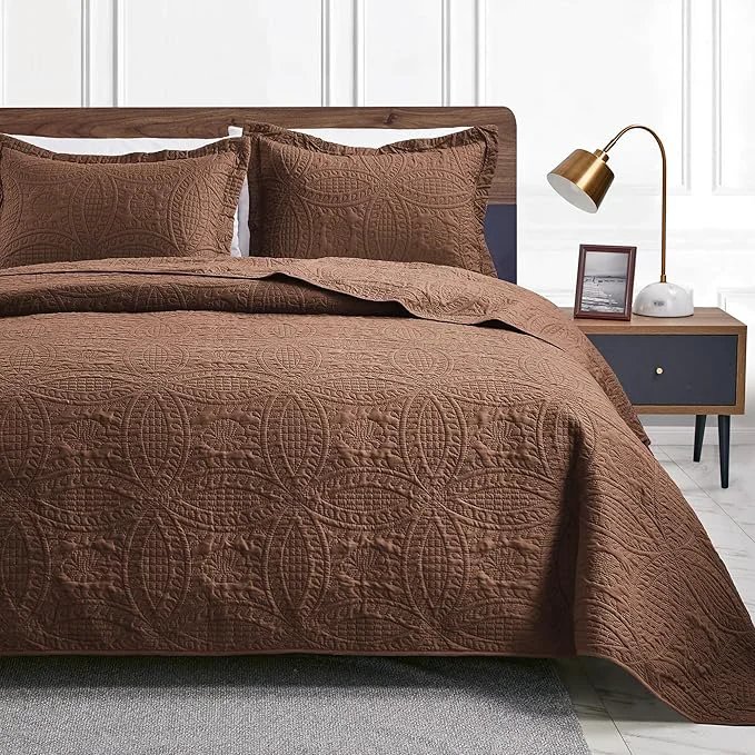 Safe Love 39 s cabin Quilts for Full Bed Brown Bedspreads Bedding Set - Lightweight Bedspread Comforter - Coin Pattern Bedding Coverlet for All Season - 3 Pieces 1 Quilt 2 Pillow Shams Dependable