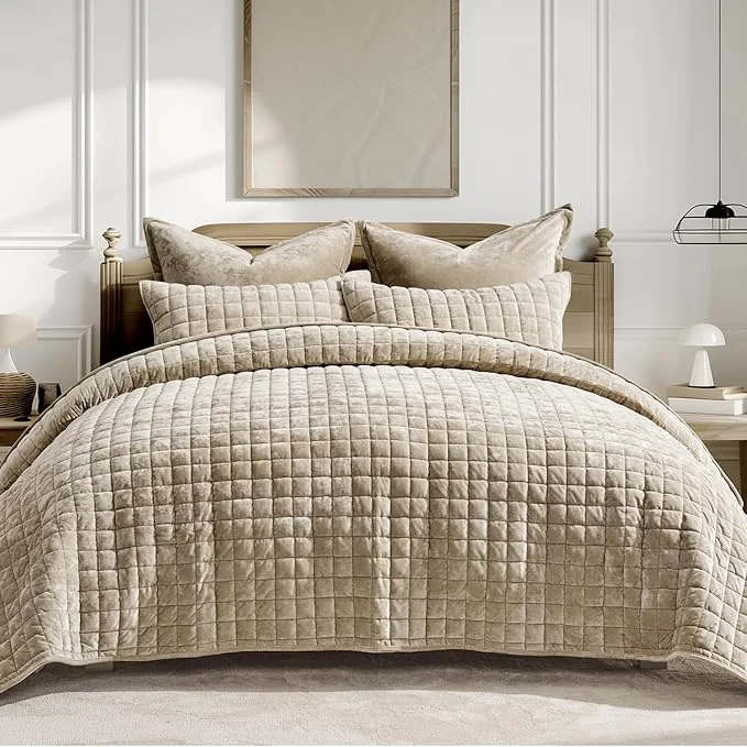 Top-Quality RECYCO Luxury Velvet Quilt Set California King 118 39 39 x 106 39 39 Oversized Bedspread Ultra Soft Velvet Comforter Lightweight Box Stitch Bedding Sets for All Season with 2 Shams Urban Taupe Reliable