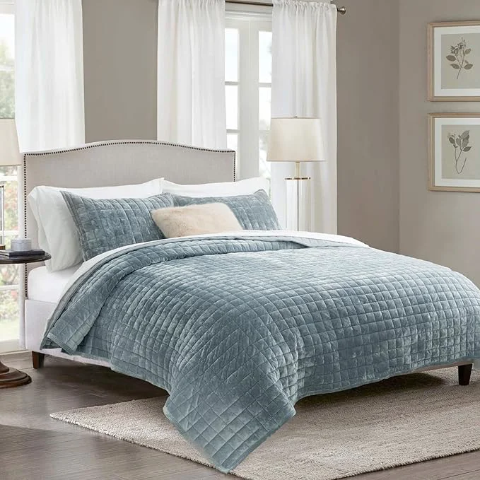 Refined RECYCO Luxury Velvet Quilt Set Full Queen Size Bedding Sets Ultra Soft Velvet Comforter Set Lightweight Channel Box Stitch Oversized Bedspread Coverlet for All Season with 2 Shams Blue Linen Powerful