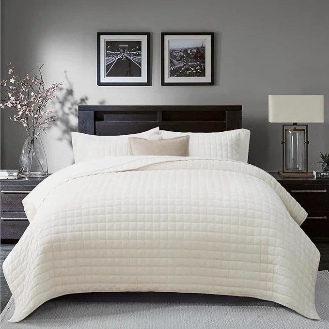 Sustainable RECYCO Luxury Velvet Quilt Set California King 118 39 39 x 106 39 39 Oversized Bedspread Ultra Soft Velvet Comforter Lightweight Box Stitch Bedding Sets for All Season with 2 Shams Cream White