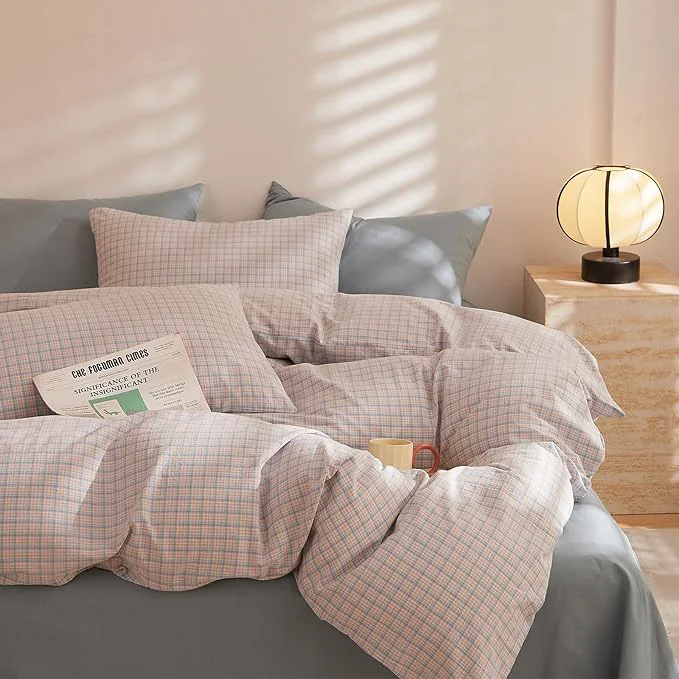 Fashionable EAVD Pink Blue Grid Plaid Comforter Set Queen Soft Gingham Comforter Set 3 Pieces Modern Style Grid Checkered Pattern Bedding Set with 2 Pillowcases Reversible Gingham Bedding Set for All-Season Minimalist