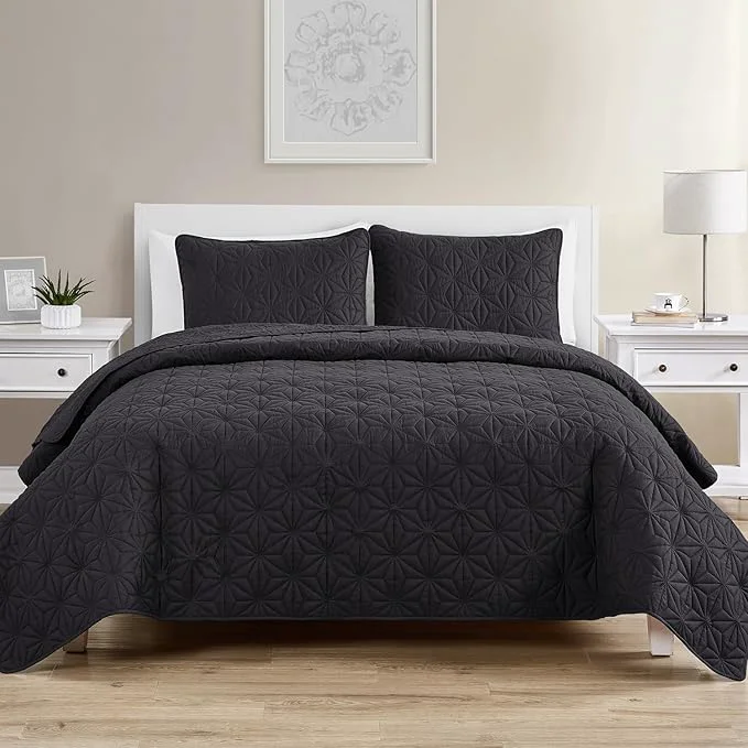 Specialty VCNY Home Grey Quilt Set for Queen Bed 3-Piece Bedspread Coverlet and Shams Soft Bedding Comforter for All Seasons Kaleidoscope Full Queen High-End